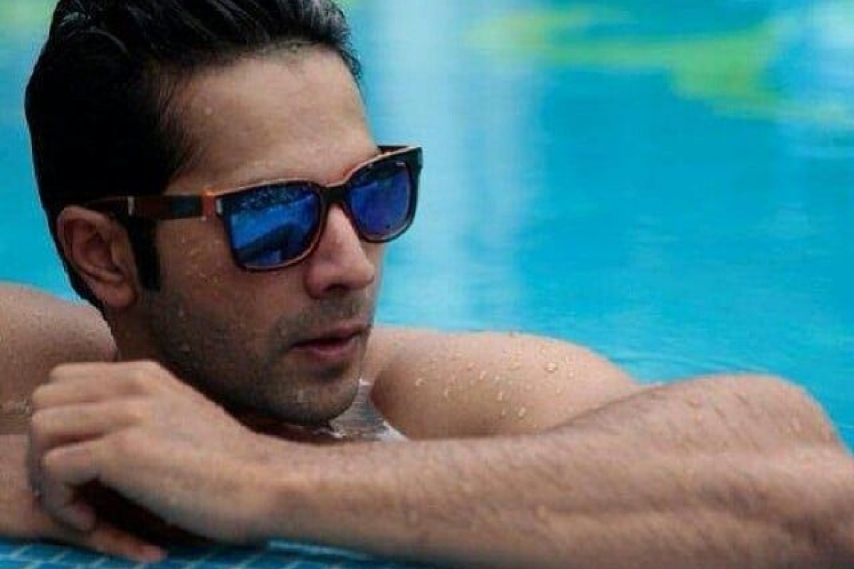 ‘Chashma Cheen Liya Bechare Ka’: Toddler Snatches Sunglasses Off Varun Dhawan's Face, Actor’s Sweet Reaction Wins Hearts